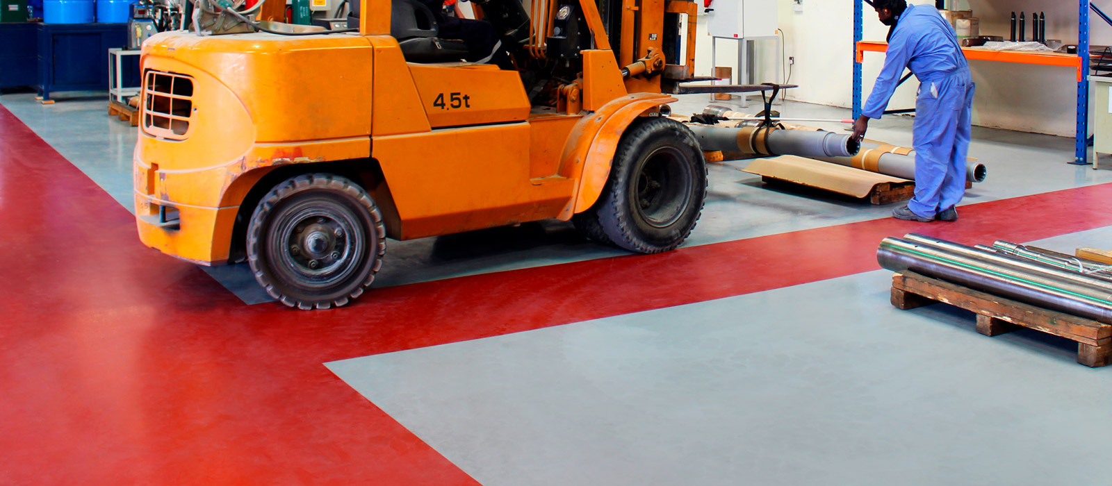 CGS prpose des revêtements de sol industriel haute performance, résistants aux fortes sollicitations mécaniques et à l'usure.