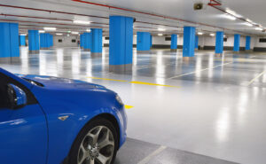 Peinture de sol pour parking et revêtements antidérapants épais pour la rénovation des parkings publics et de copropriété